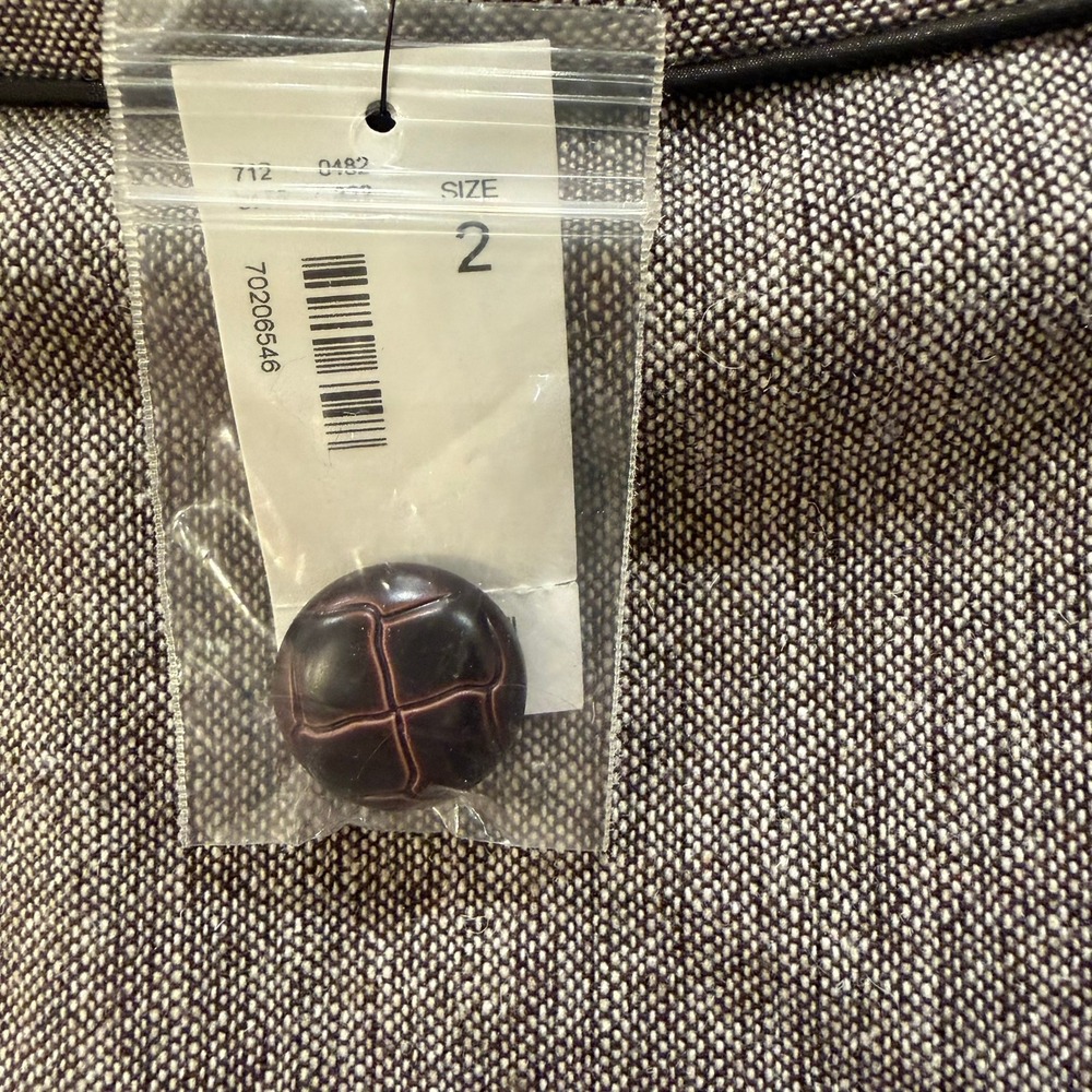 The Limited Brown Wool Blend Tweed Mini Skirt Size 2 NWT Button Detail - Picture 6 of 9